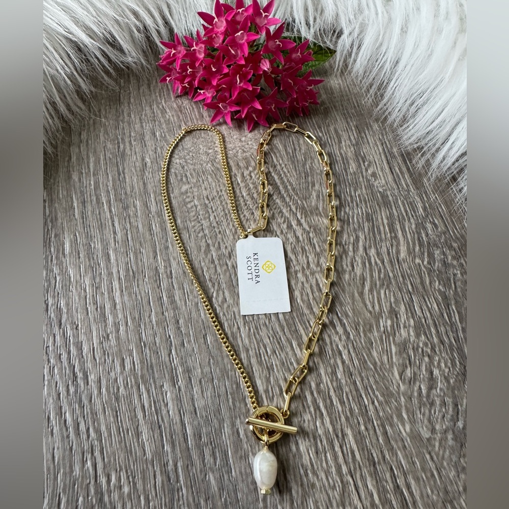 ✨ KENDRA SCOTT Leighton Convertible Gold Pearl Chain Necklace